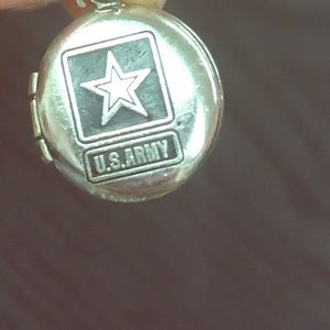 Kay’s Jeweler Charm - Army Locket